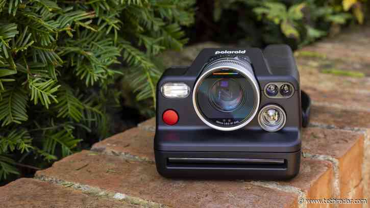 Polaroid I-2 review: advanced but expensive