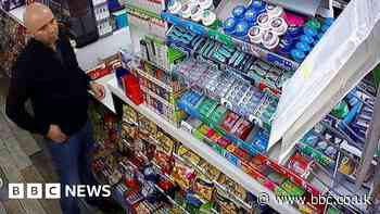 Essex lorry deaths: Ringleader who killed 39 migrants 'made £90k'