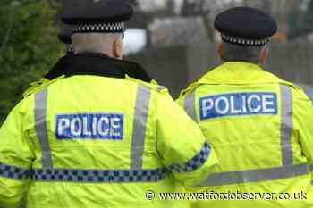 Description of man released after woman 'robbed' in Radlett