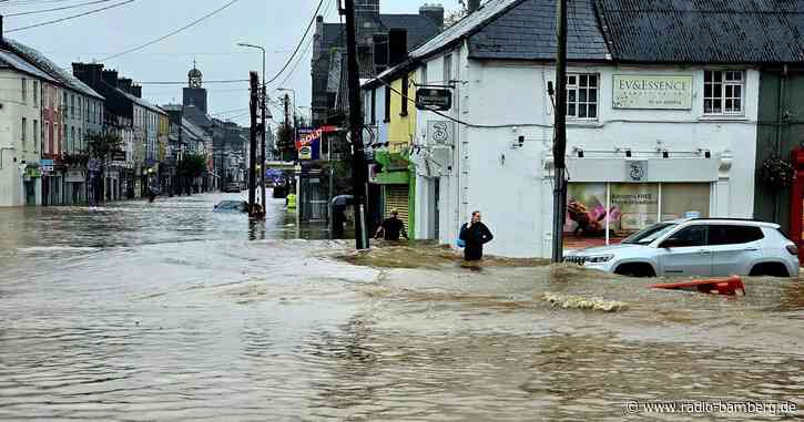 Sturm «Babet» sorgt für Überschwemmungen in Irland