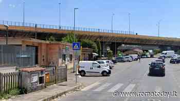 Incidente a Labaro, morto a 21 anni investito sulle strisce prima da un taxi e poi da un'auto