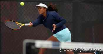 Girls tennis: Wang, Lanton making transition look easy