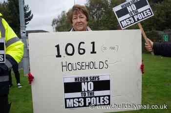 Hedon locals travel to broadband company's head office after more than 1,000 join pole boycott