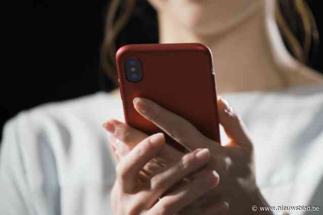 ‘Telefoonhijger’ (21) staat terecht voor nachtelijke oproepen naar vrouwen: “Ik heb nog steeds schrik van anonieme telefoontjes”