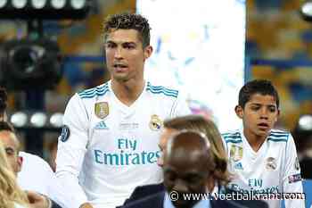 Cristiano Ronaldo Junior treedt in de voetsporen van zijn vader en tekent contract