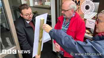 Broadband poles row: Campaigners take fight to MS3 Networks' offices