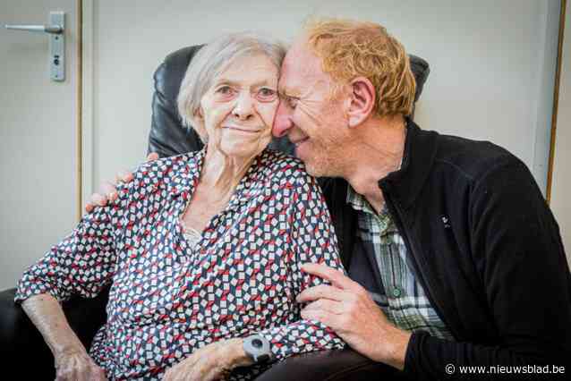 Na hereniging met terminaal zieke moeder: Vlaming die zes jaar vastzat in India haalt fel uit naar Belgische ambassade