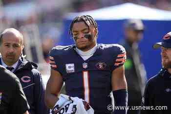 Bears QB Justin Fields Expected to Avoid Thumb Surgery; Tyson Bagent to Start Vs. Raiders