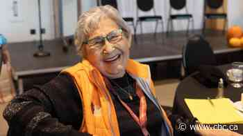Residential school healing retreat had Métis survivors giggling, 'staying up until 12:30 a.m.'