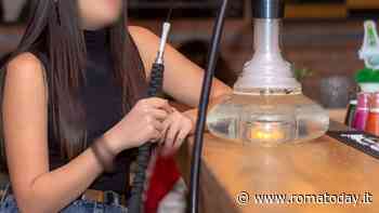 Roma nord, nel locale si fuma narghilè senza permesso: scatta il blitz dei vigili con maxi multa