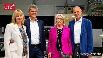 Eröffnung von Autohaus in Jena gefeiert