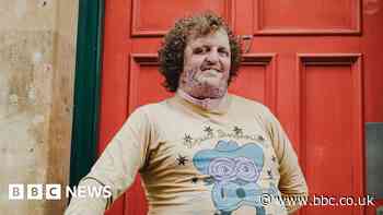 Big Jeff self-portraits to go on display in Bristol Beacon