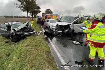 Verkehrsunfall auf der B64 in Paderborn mit zwei Schwerverletzten