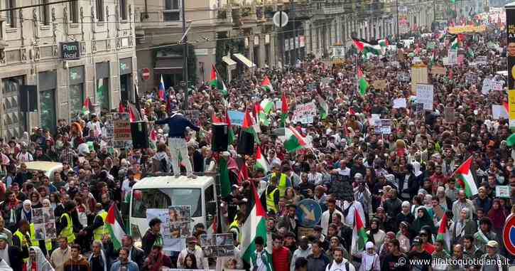 A Milano la nuova manifestazione a sostegno della Palestina: migliaia di persone sfilano per il centro scandendo slogan contro Israele