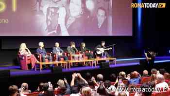VIDEO | Festa del Cinema di Roma, Diodato canta "La mia terra"