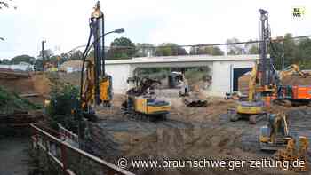 Bahn-Baustelle in Ringelheim – Neue Brücke wird eingeschoben