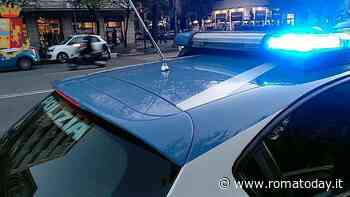 Spari a Roma, uomo ferito al torace a colpi di pistola sulla Flaminia