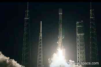 SpaceX launches 23 Starlink satellites on its second spaceflight in a day