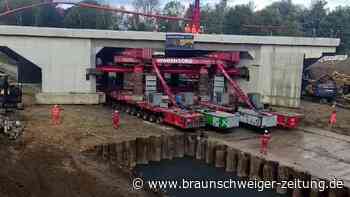 Bahnbrücke in Ringelheim wird eingefahren