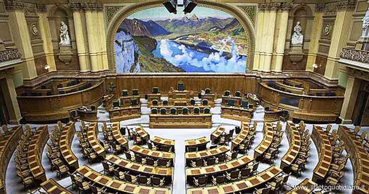 Elezioni in Svizzera, sale il partito della destra conservatrice e anti-europeista. Verdi in calo