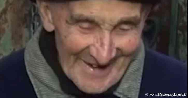 È morto Carlo Gilardi, il professore di 92 anni protagonista dei servizi delle Iene: messo in una Rsa nel 2020, voleva tornare a casa