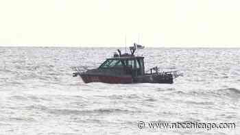 Man drives car into Lake Michigan at Belmont Harbor