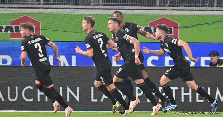 «Mal was Schönes anziehen»: Augsburgs Coach glänzt im Anzug