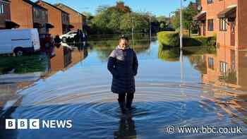 Retford: Residents evacuated in floods speak of despair