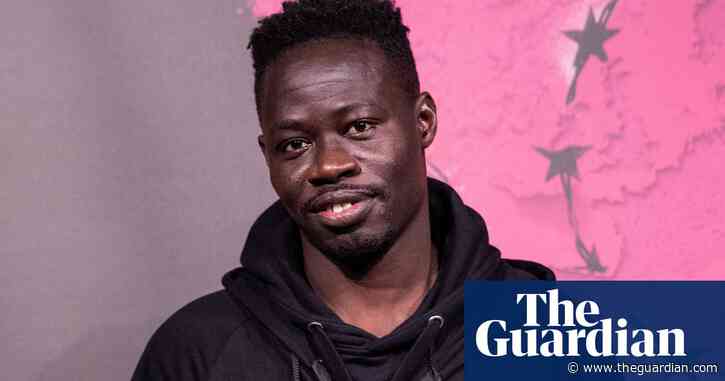 Actor reporting on asylum seekers finds brother among arrivals in Canary Islands