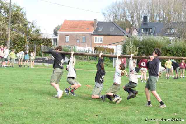 Leden van acht jeugdbewegingen spelen samen massaspel