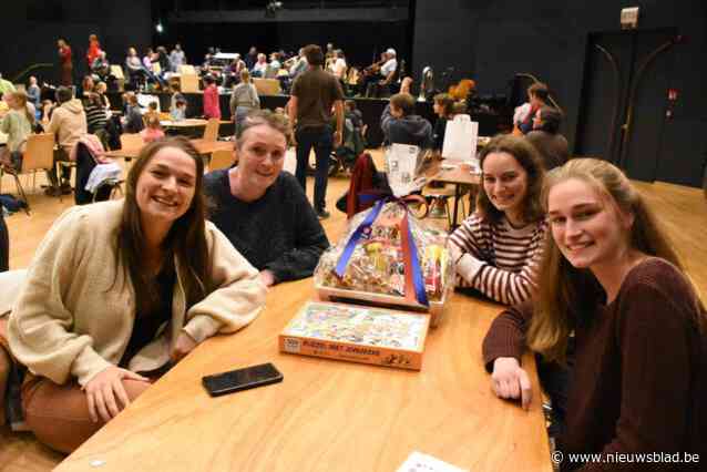 Team Descheemaeker wordt Hals puzzelkampioen