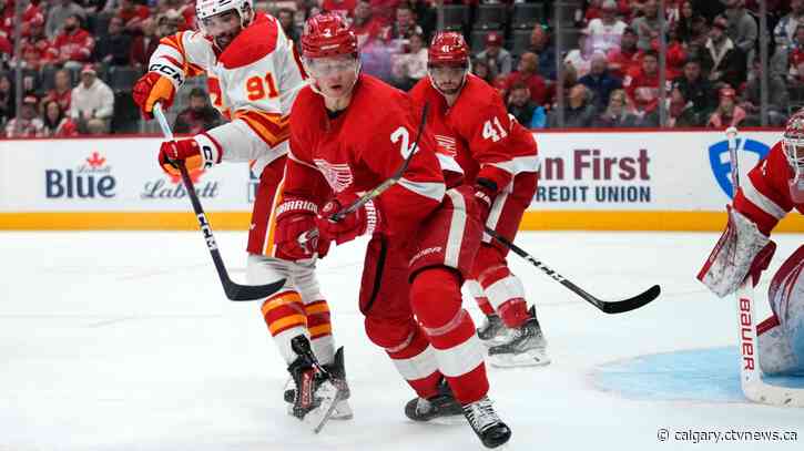 DeBrincat nets hat trick as hot Red Wings beat Flames 6-2