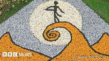 Tim Burton-inspired pumpkin mosaic sets world record