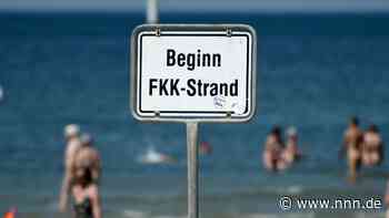 Mehr als 300 FKKler fühlen sich von Hundebesitzern am Strand von Warnemünde gestört