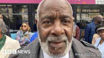 Bristol bus boycott activists meet MPs at Westminster