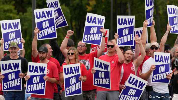 Autoworkers strike cuts into GM earnings, company sees further loses if walkouts linger