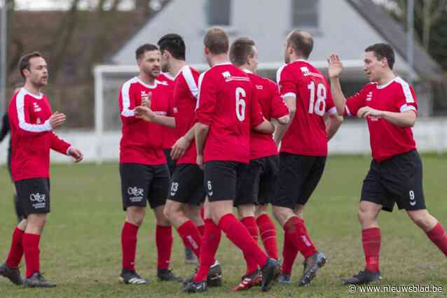 Na verkleedfeestje verpulvert VCE Huise-Ouwegem ESA Bottelare B met 8-1: “Op de kermis is een doelpuntenfestival altijd mooi meegenomen”