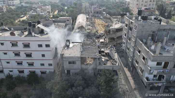 Israel escalates its bombardment in the Gaza Strip