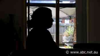 Woman who alleges she miscarried after falling through Melbourne floor suing real estate agency