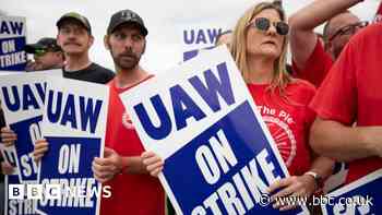 Car workers' strike costing GM $200m a week