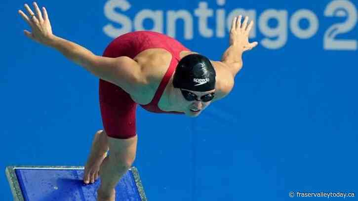 Canadian star swimmer Maggie Mac Neil wins fourth gold at Pan Am Games