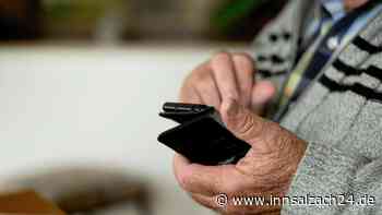 85 und neugierig: Niedertaufkirchener will mit dem Smartphone mehr als nur telefonieren