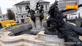 Holzverkleidung adé: Herkules- und Augustusbrunnen bleiben oben ohne