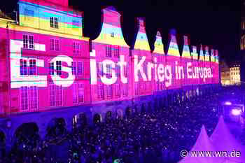 „Longing for Peace“: Münsters Prinzipalmarkt erstrahlt für den Frieden