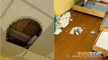 Roma, crolla pannello dal tetto dell'asilo nido comunale. I genitori: "Lì dormono i nostri figli"