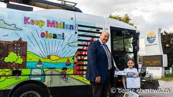 Midland, Ont. adds a splash of 'sweep-sational' artistry to new street sweeper