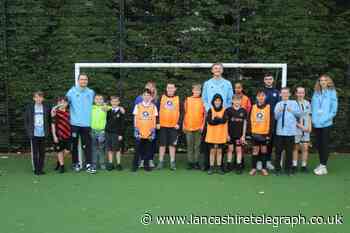 Blackburn Rovers players visit kids at Darwen Youth Centre