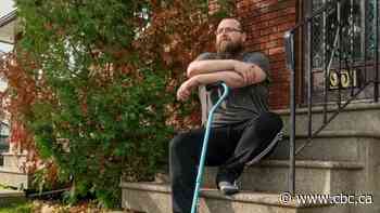 $950 for an apartment? A steal if it's real, but an Ontario man is now just one of the latest scam victims