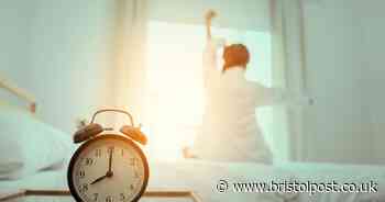 When do the clocks change in 2023, which devices automatically update and what must I alter myself?