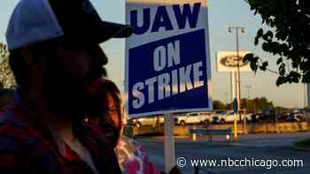 UAW reaches deal with Ford, a breakthrough toward ending strikes against Detroit automakers